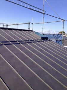 竪平葺き施工トップライトはベルックス